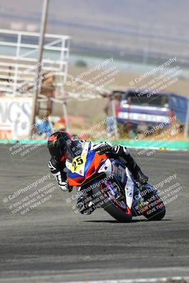 media/Jun-04-2022-WERA (Sat) [[b852bbbd55]]/Practice Races/3-600cc novices/